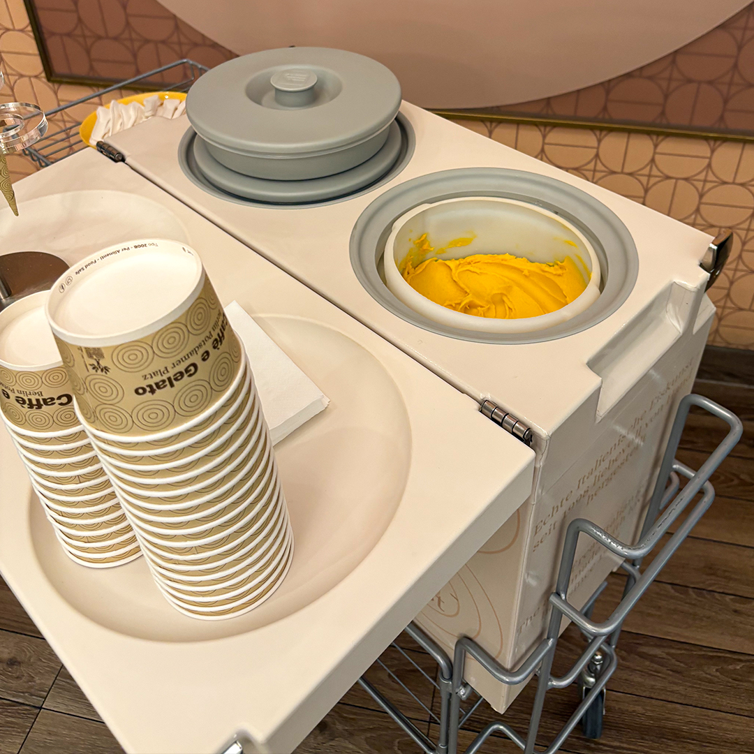 Gourmet-Eissorte Mascarpone, Keks und Schokolade